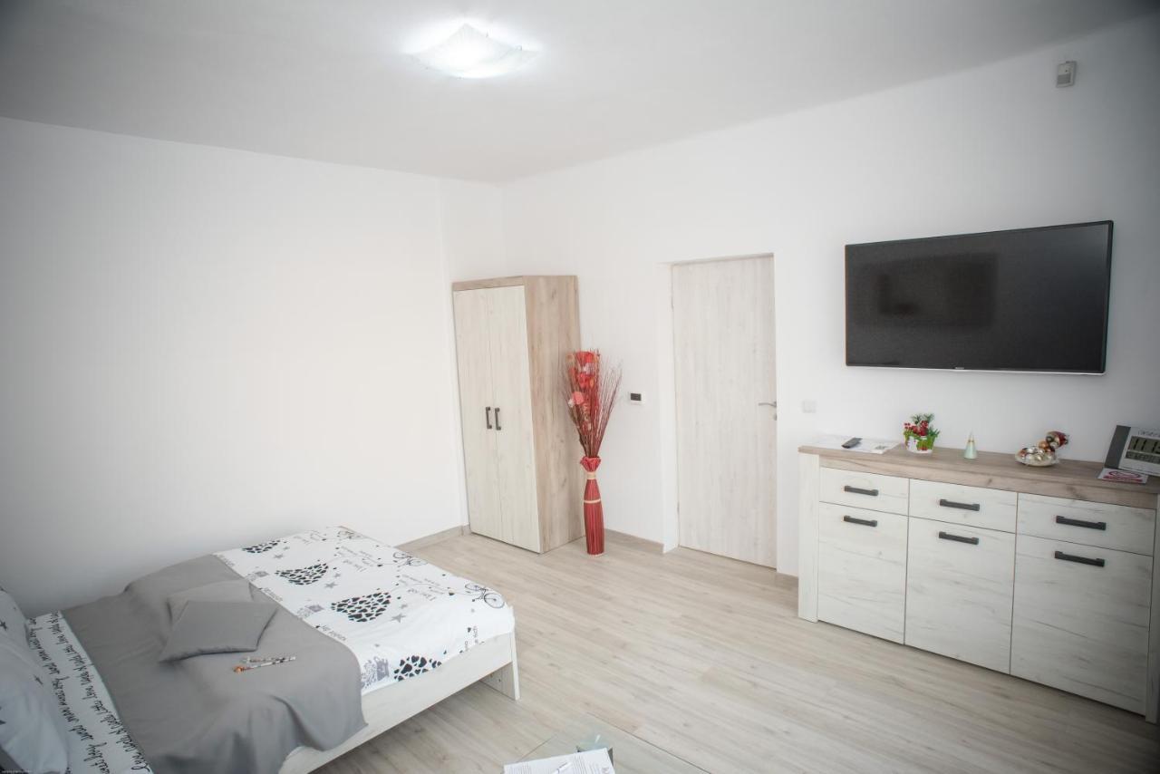 Apartament La Mal Сібіу Екстер'єр фото